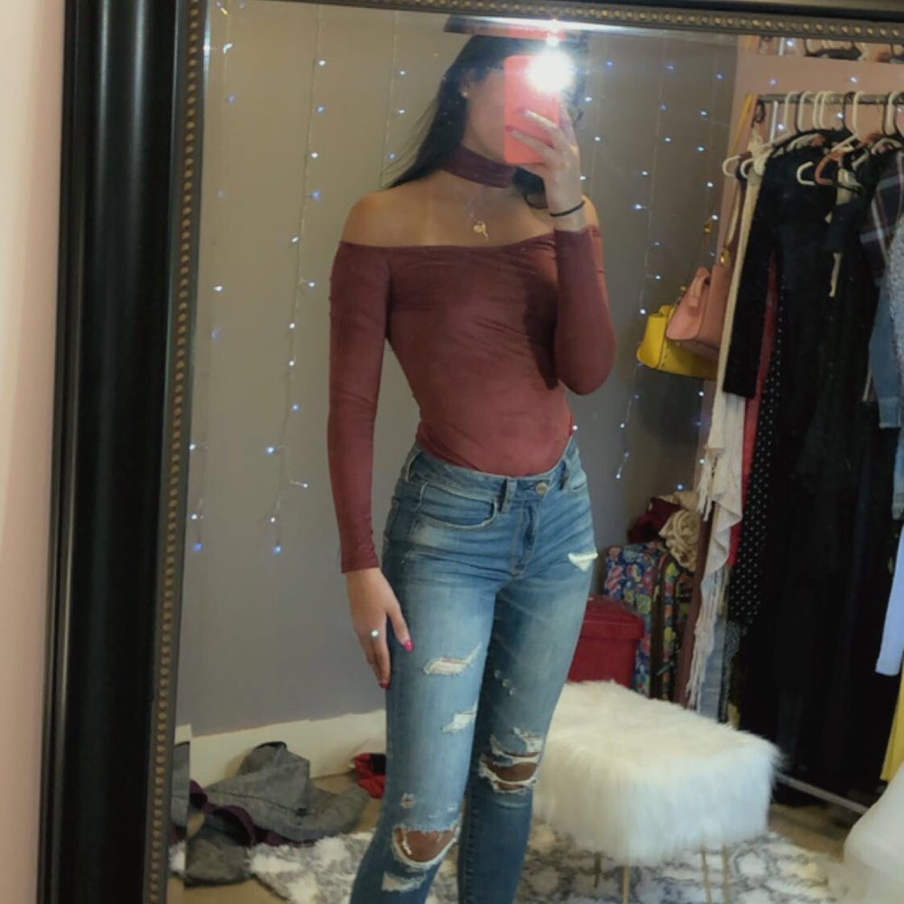 Velvet Top - Picture 1 of 3